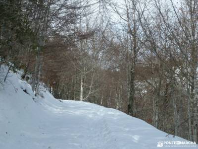 Rioja Alta-Yuso,Suso-Ezcaray-Nájera;senderismo y trekking puente de agosto bastones de trekking la 